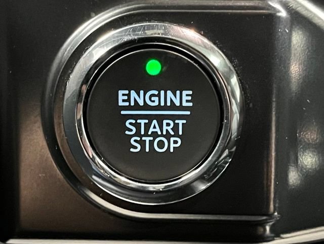Used 2023 Ford F150 Lariat w/ Equipment Group 502A High AWD/4WD image 33