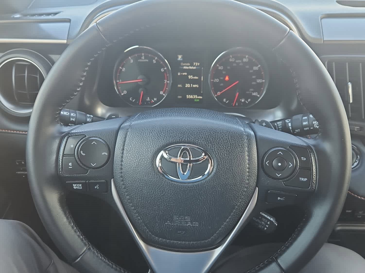 Used 2017 Toyota RAV4 SE image 16