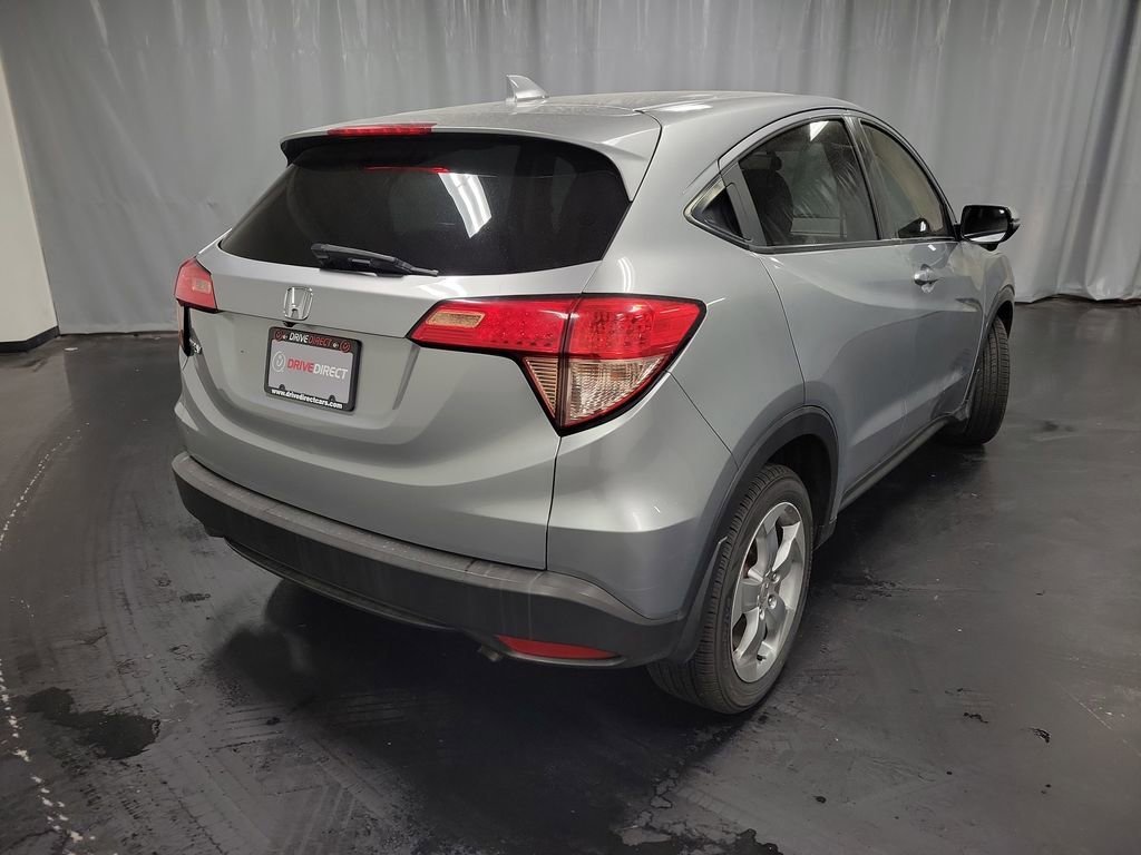 Used 2017 Honda HR-V EX image 8