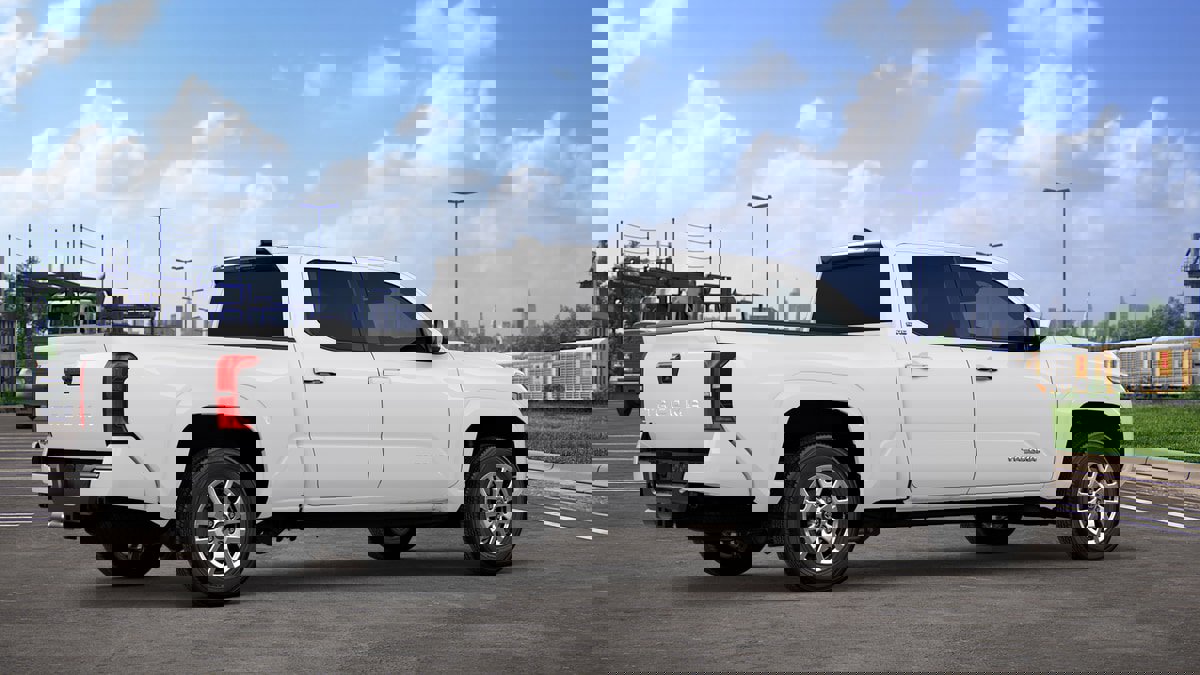 New 2026 Toyota Tacoma SR5 image 11