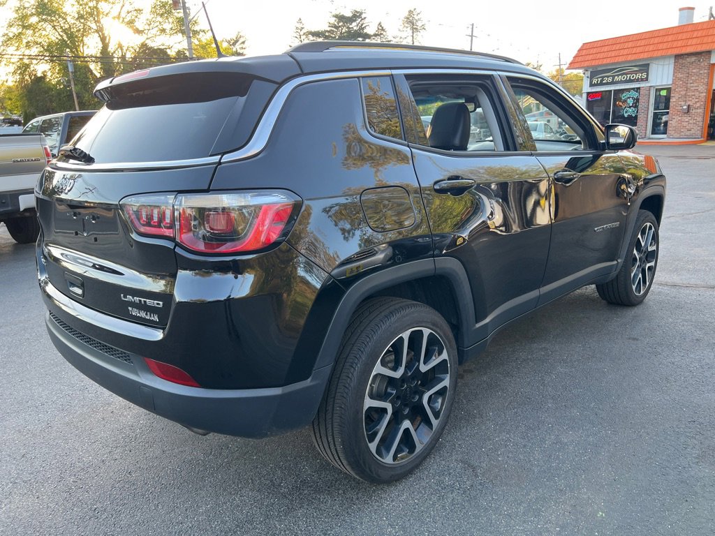 Used 2018 Jeep Compass Limited w/ Navigation Group AWD/4WD image 9