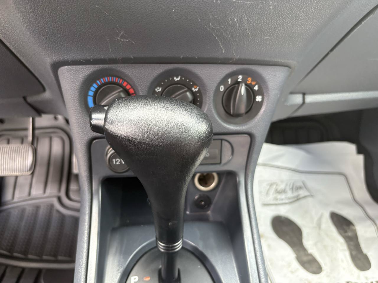 Used 2010 Ford Transit Connect XLT FWD image 39