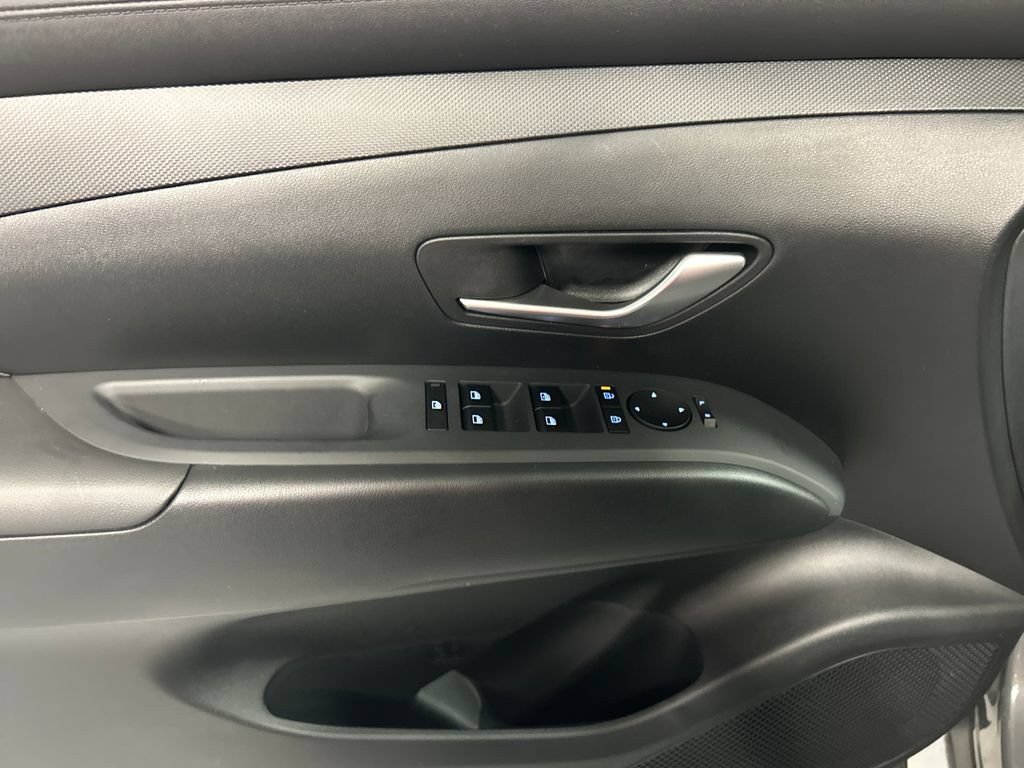 New 2026 Hyundai Santa Cruz SE FWD image 12