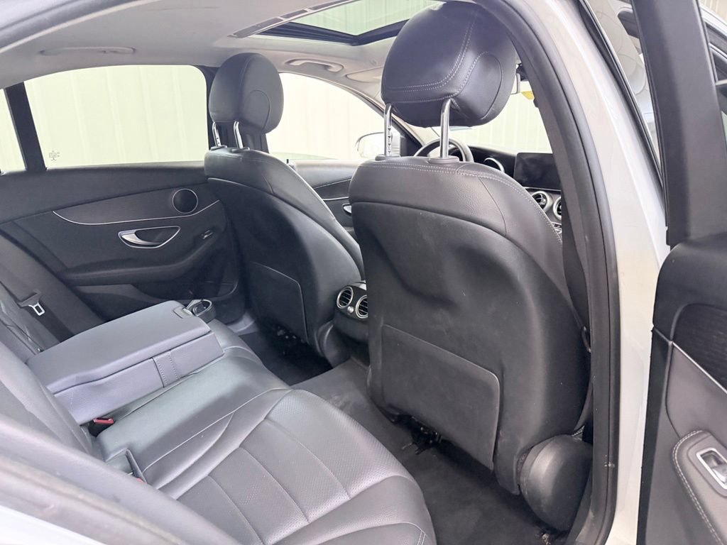 Used 2020 Mercedes-Benz C 300 Sedan image 31
