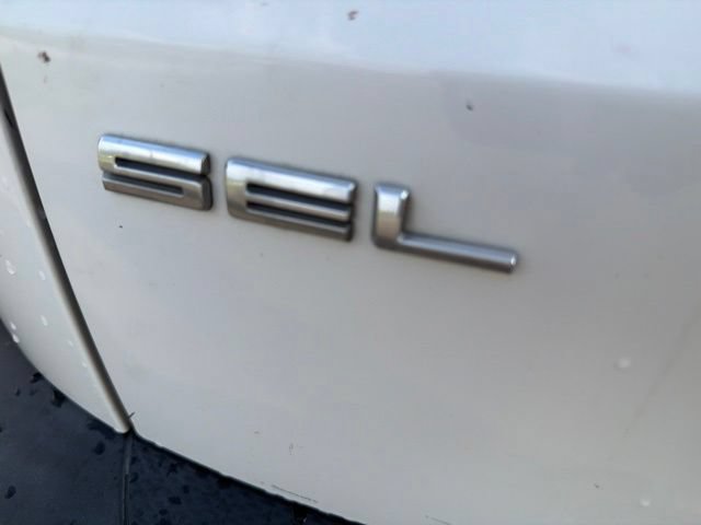 Used 2020 Ford Escape SEL FWD image 9