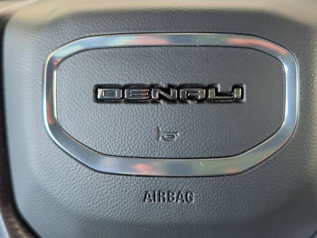 Used 2023 GMC Yukon XL Denali Ultimate image 5