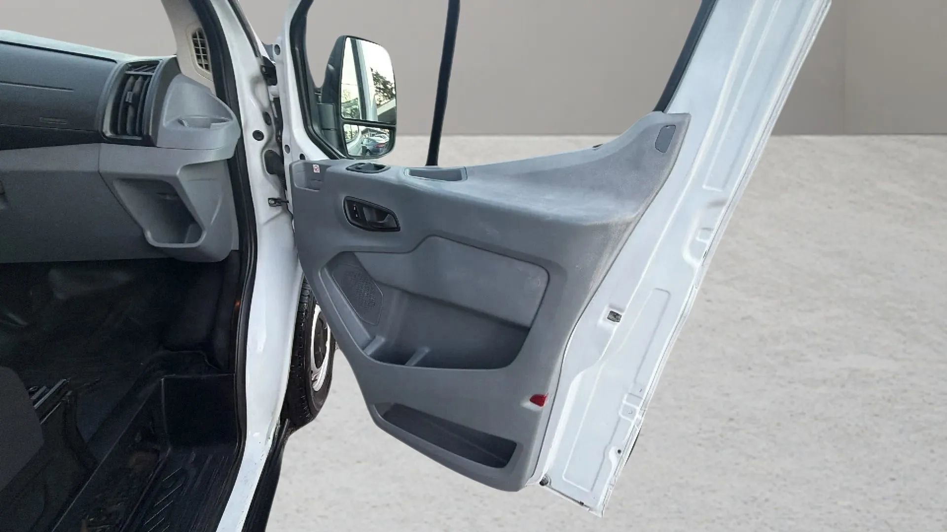 Used 2019 Ford Transit 250 Low Roof w/60/40 Side Door w/L image 11