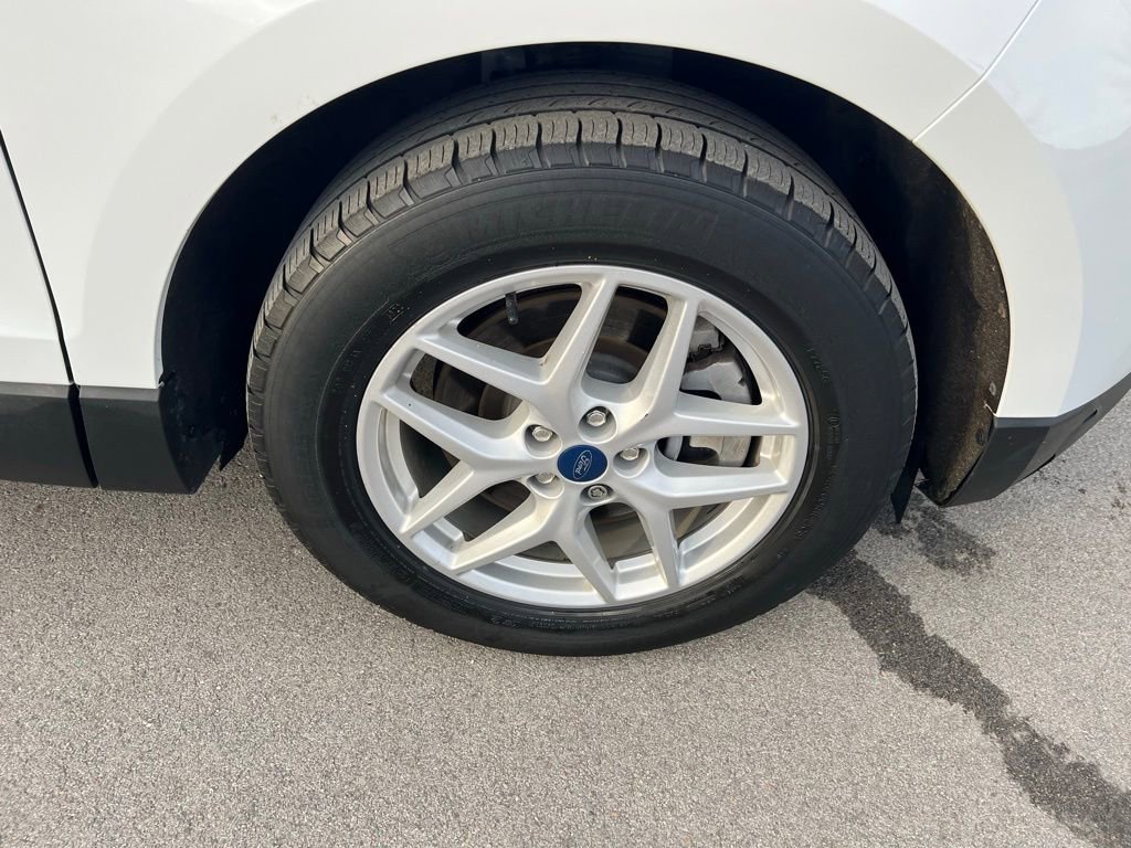 Used 2022 Ford Edge SEL w/ Convenience Package image 12