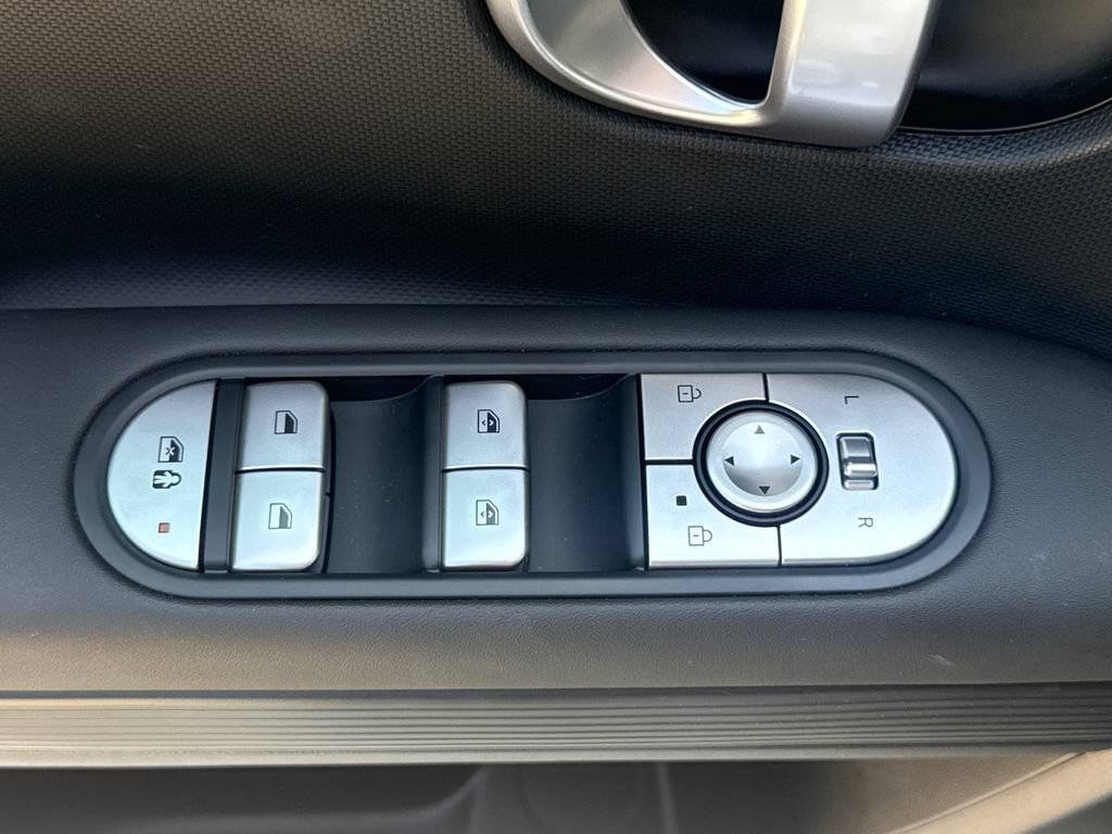 Used 2024 Hyundai Ioniq 5 SEL RWD image 14