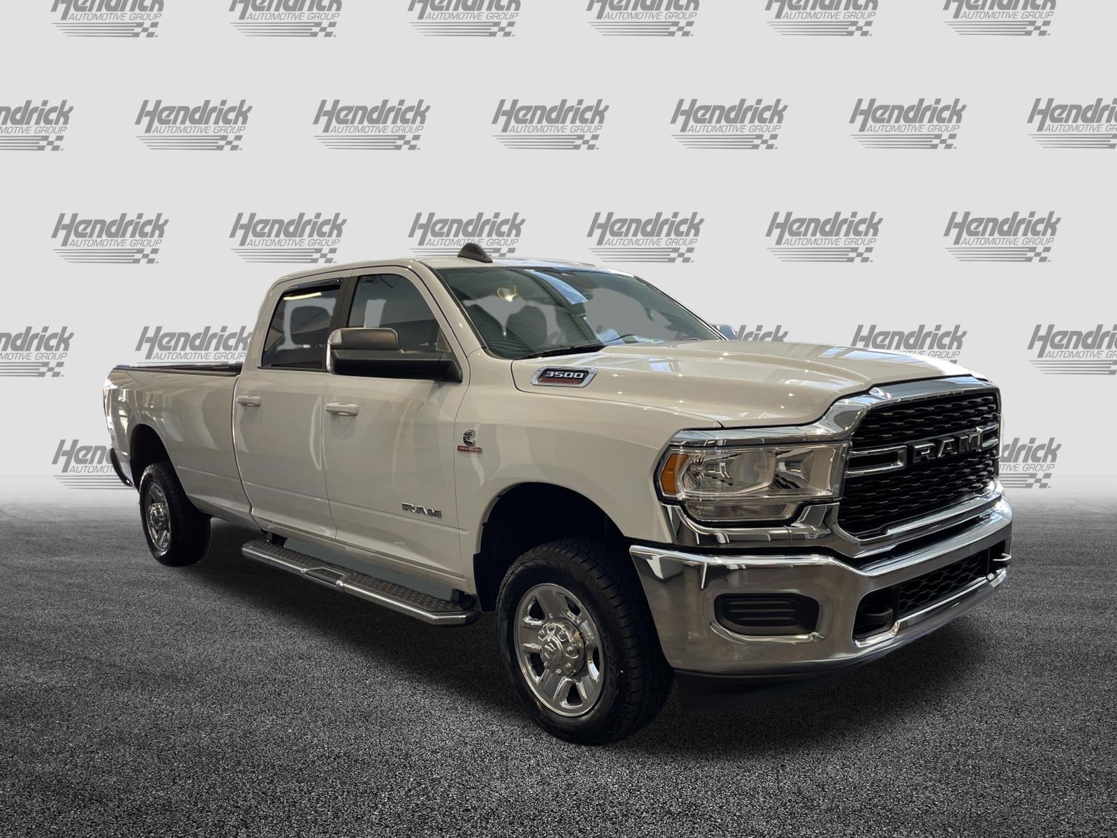 Used 2022 RAM 3500 Big Horn AWD/4WD image 2