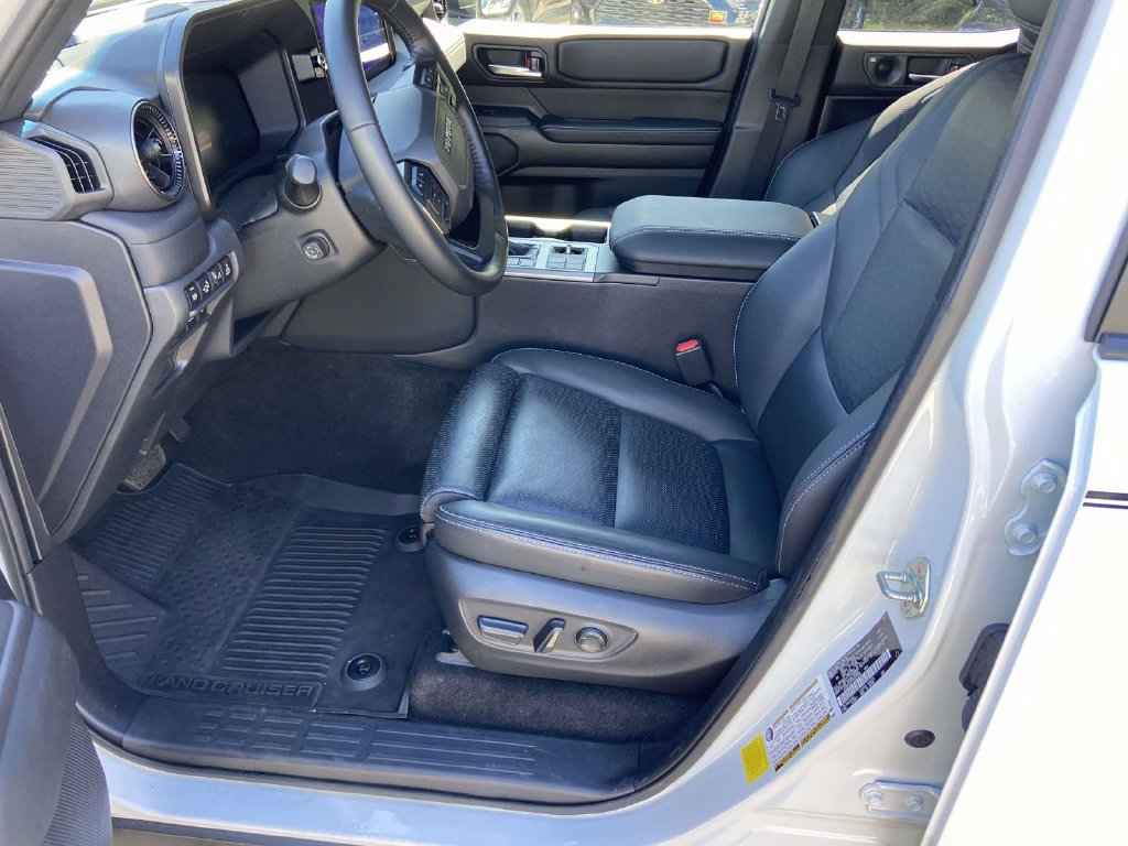 Used 2025 Toyota Land Cruiser w/ Premium Package AWD/4WD image 18
