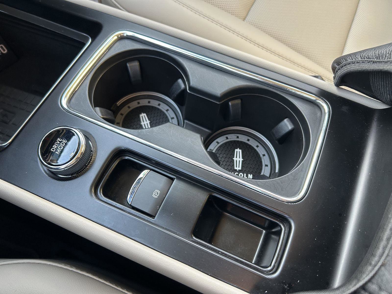 Used 2025 Lincoln Corsair AWD w/ Equipment Group 101A image 18