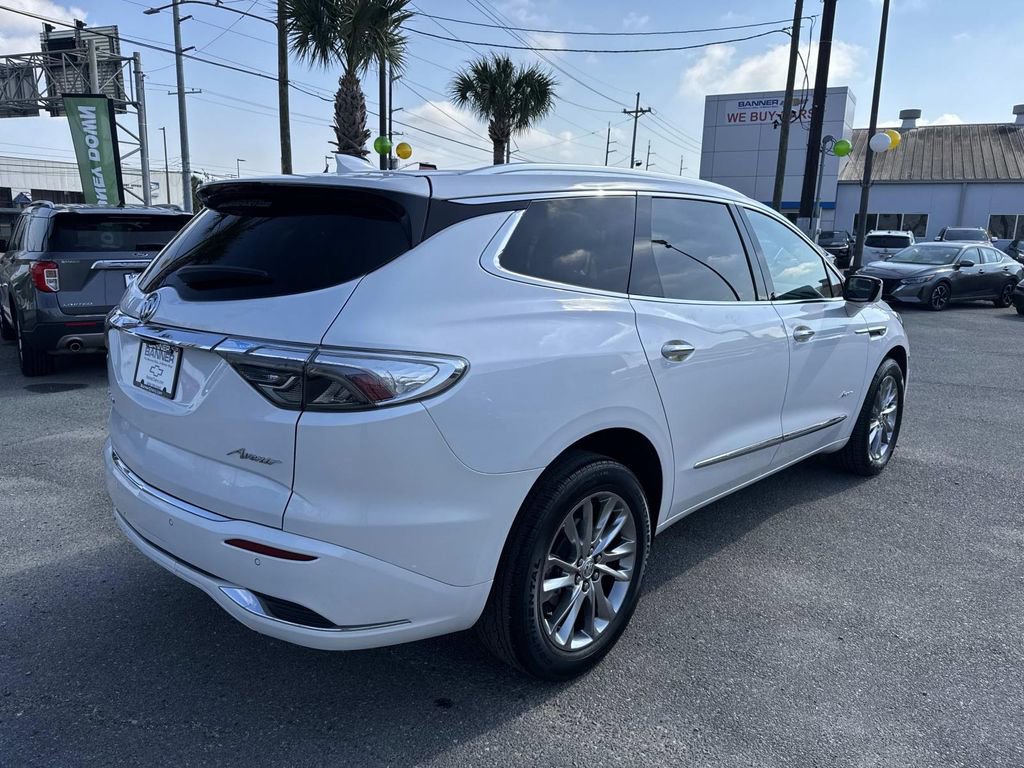 Used 2023 Buick Enclave Avenir w/ Avenir Technology Package image 7
