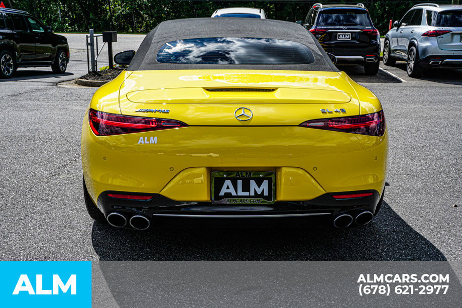 Used 2023 Mercedes-Benz SL 43 AMG image 12