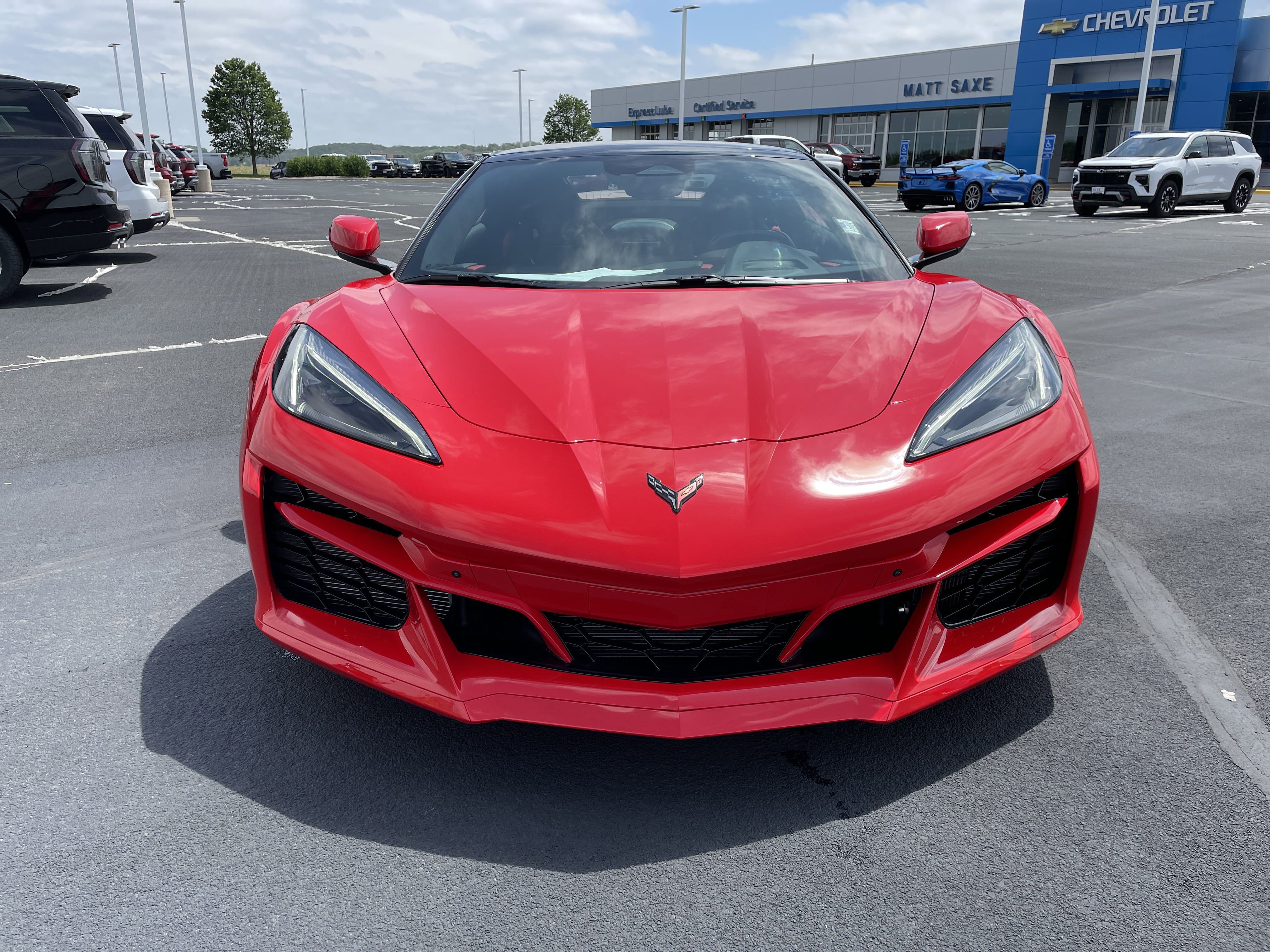 Used 2025 Chevrolet Corvette E-Ray w/ LPO, Roadside Safety Package image 8