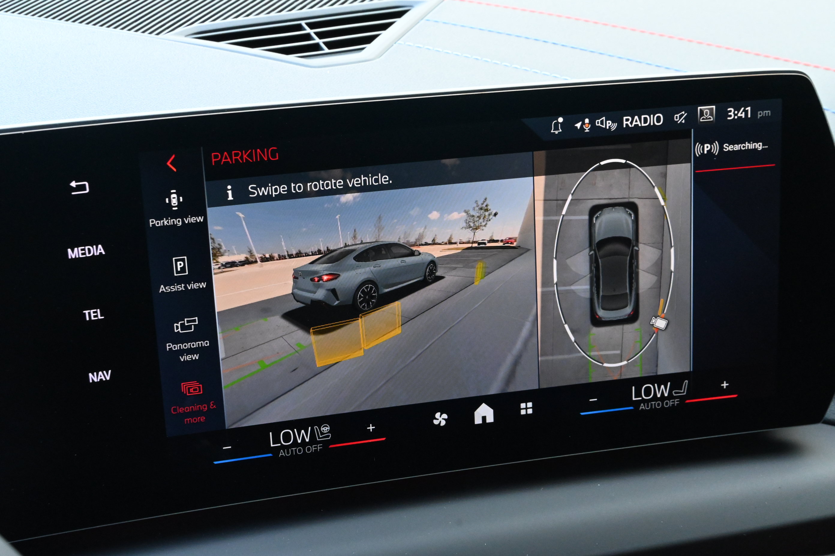 New 2026 BMW 228i w/ Technology Package FWD image 31