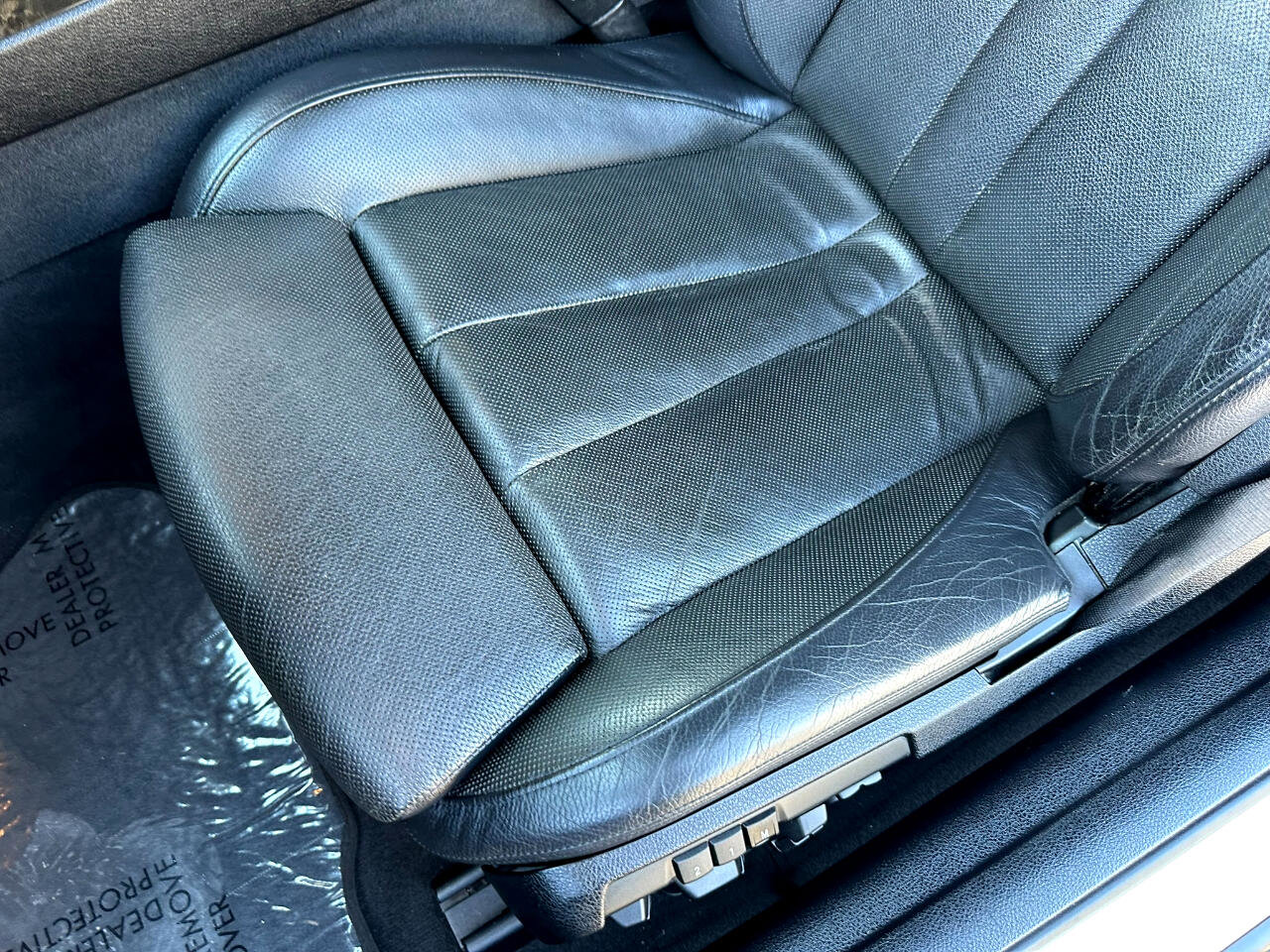 Used 2015 BMW 640i Convertible image 22