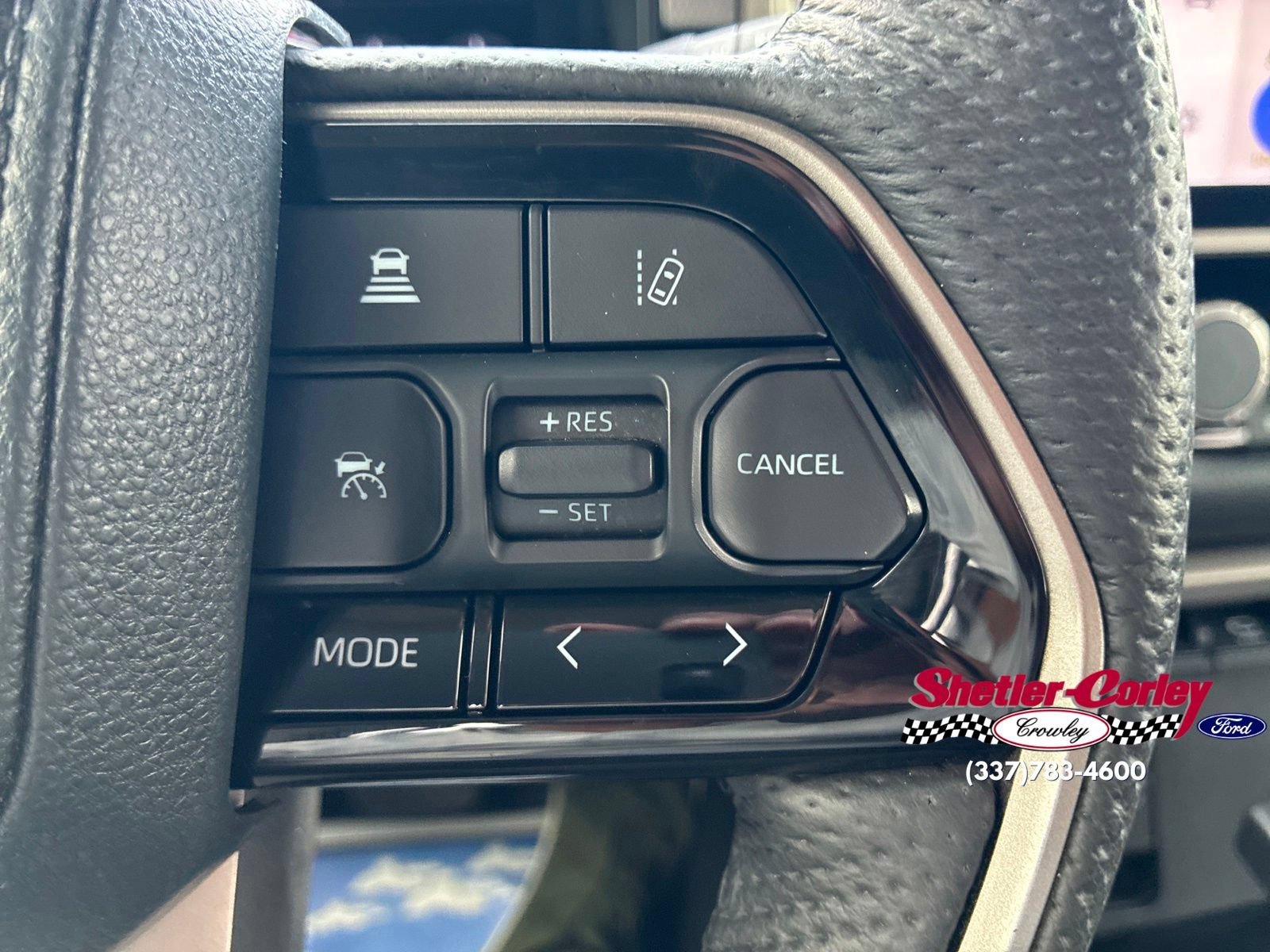 Used 2024 Toyota Sequoia Limited AWD/4WD image 43