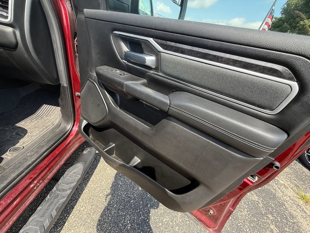 Used 2022 RAM 1500 Big Horn AWD/4WD image 40