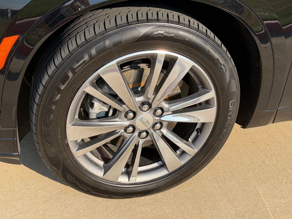 Used 2021 Cadillac XT6 Premium Luxury FWD image 11