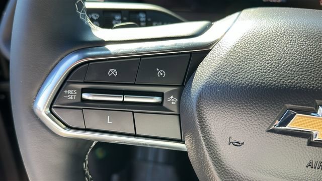 Used 2024 Chevrolet Traverse LT image 12