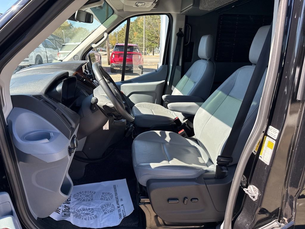 Used 2016 Ford Transit 250 148 Medium Roof image 9