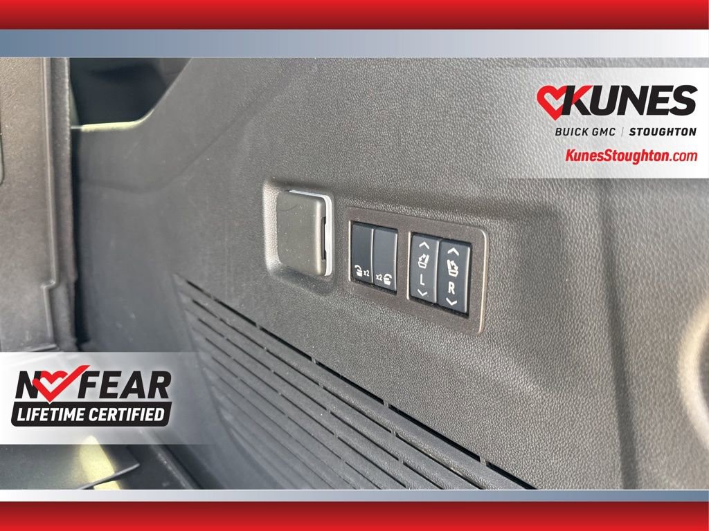 Used 2025 GMC Yukon XL Elevation w/ LPO, Floor Liner Package image 21