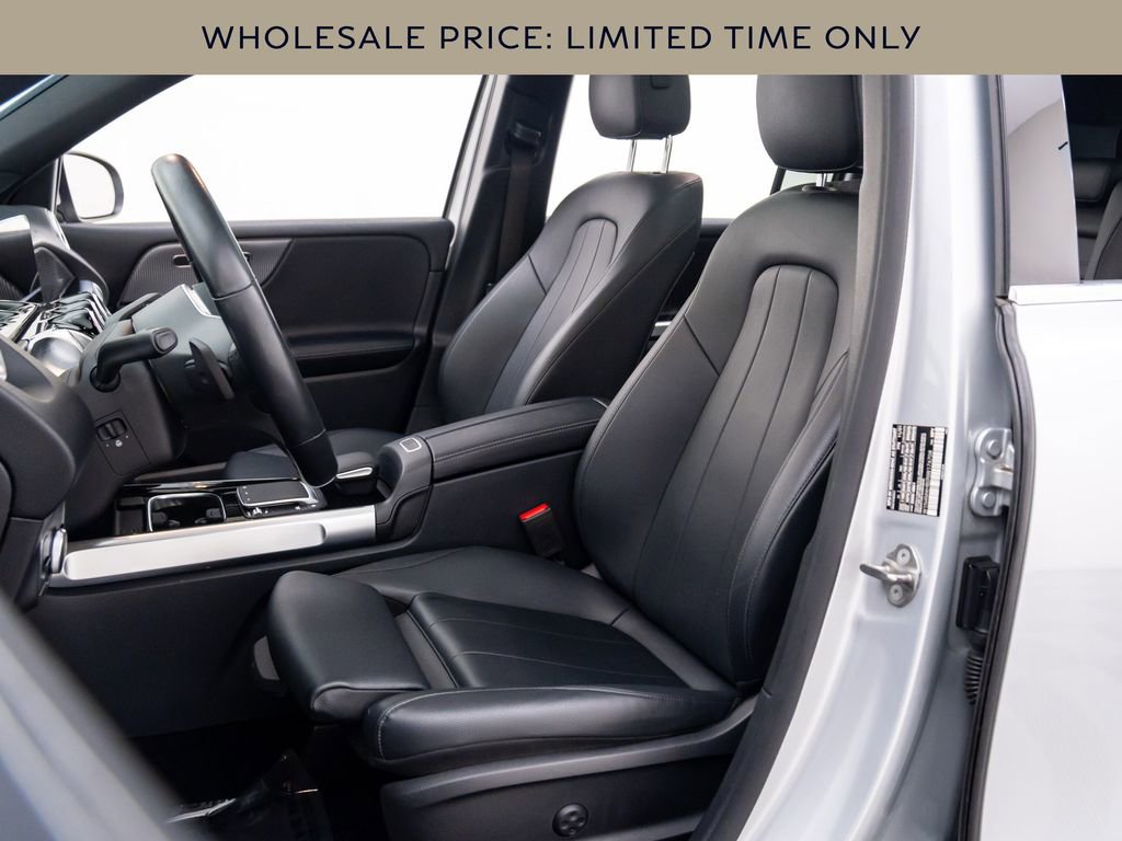 Used 2022 Mercedes-Benz GLB 250 4MATIC image 15