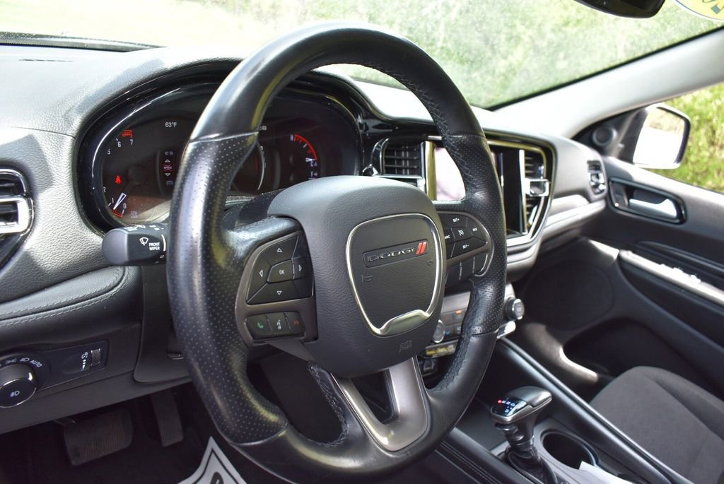 Used 2022 Dodge Durango SXT w/ Anodized Platinum Package AWD/4WD image 11