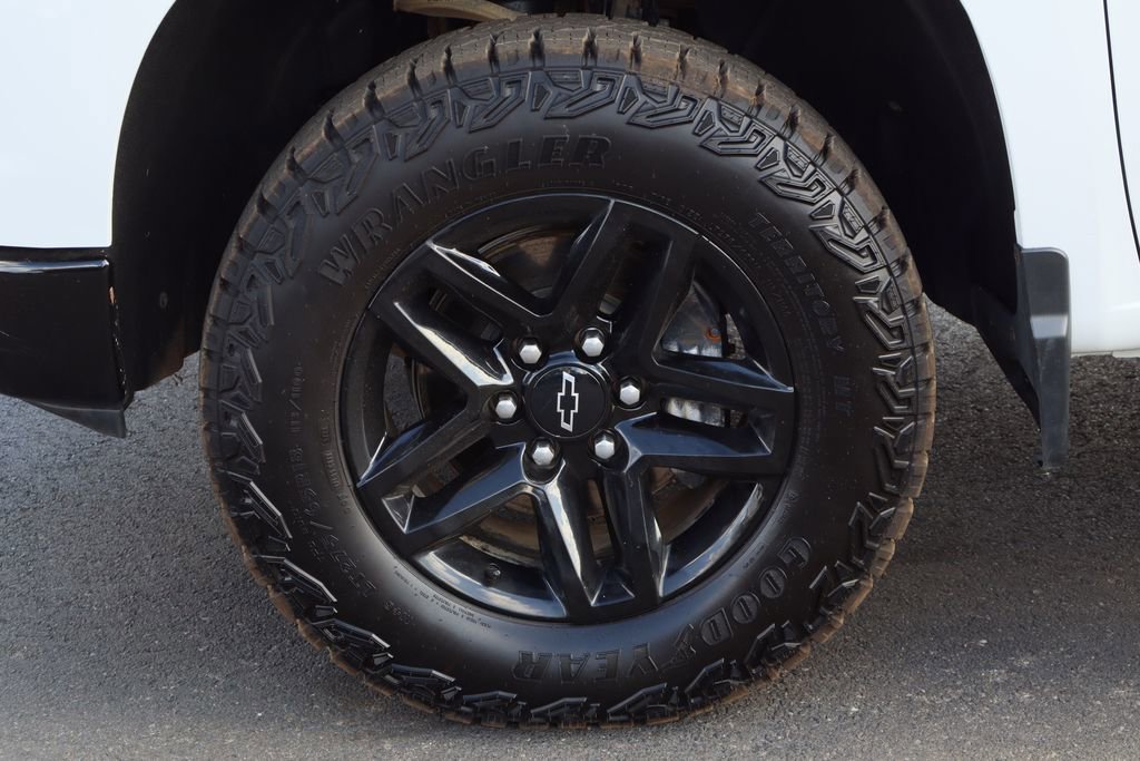 Used 2023 Chevrolet Silverado 1500 LT Trail Boss w/ Protection Package image 28