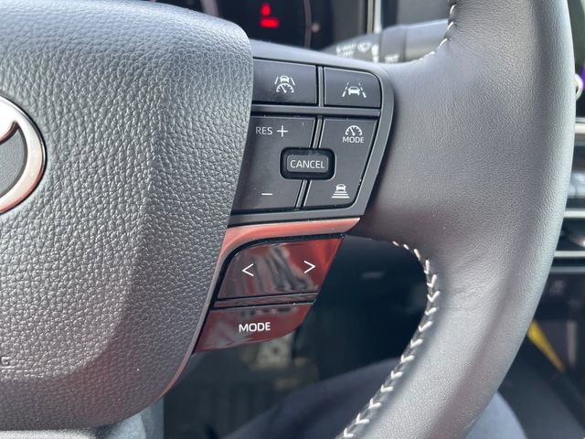 Used 2026 Toyota Camry SE image 23