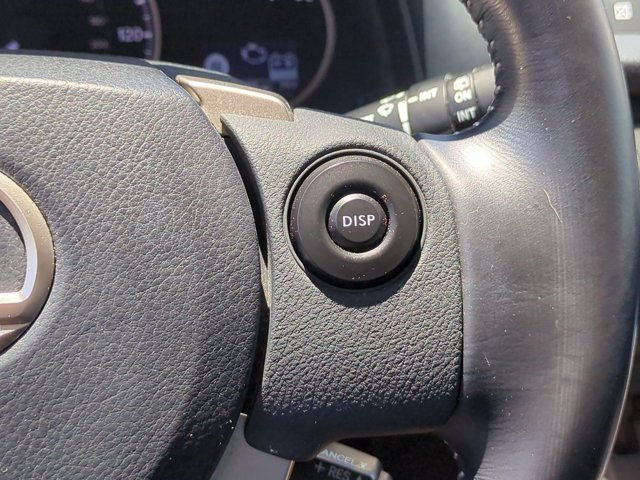 Used 2016 Lexus CT 200h w/ Seat Comfort Package FWD image 18