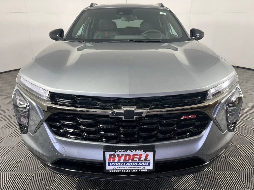 New 2026 Chevrolet Trax RS w/ Sunroof Package FWD image 13