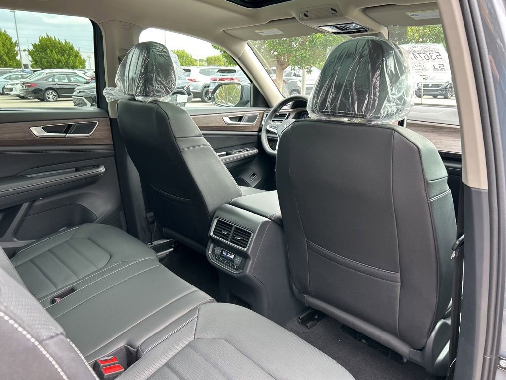 New 2026 Volkswagen Atlas SEL AWD/4WD image 52