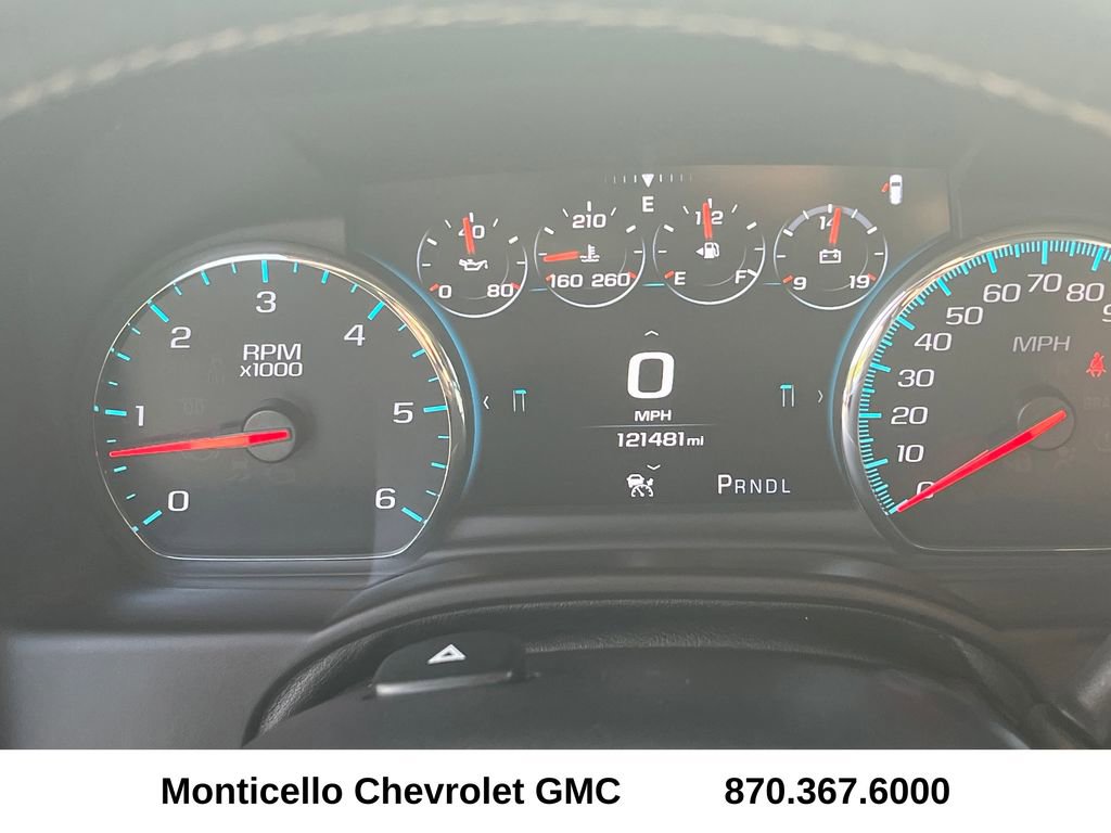 Used 2019 Chevrolet Suburban Premier AWD/4WD image 16
