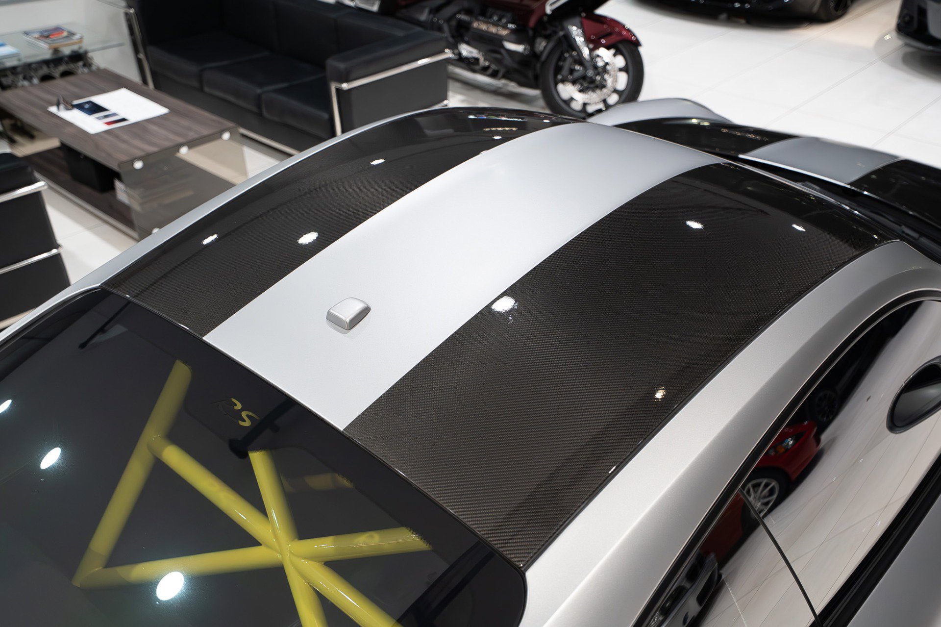 Used 2018 Porsche 911 GT2 RS image 52