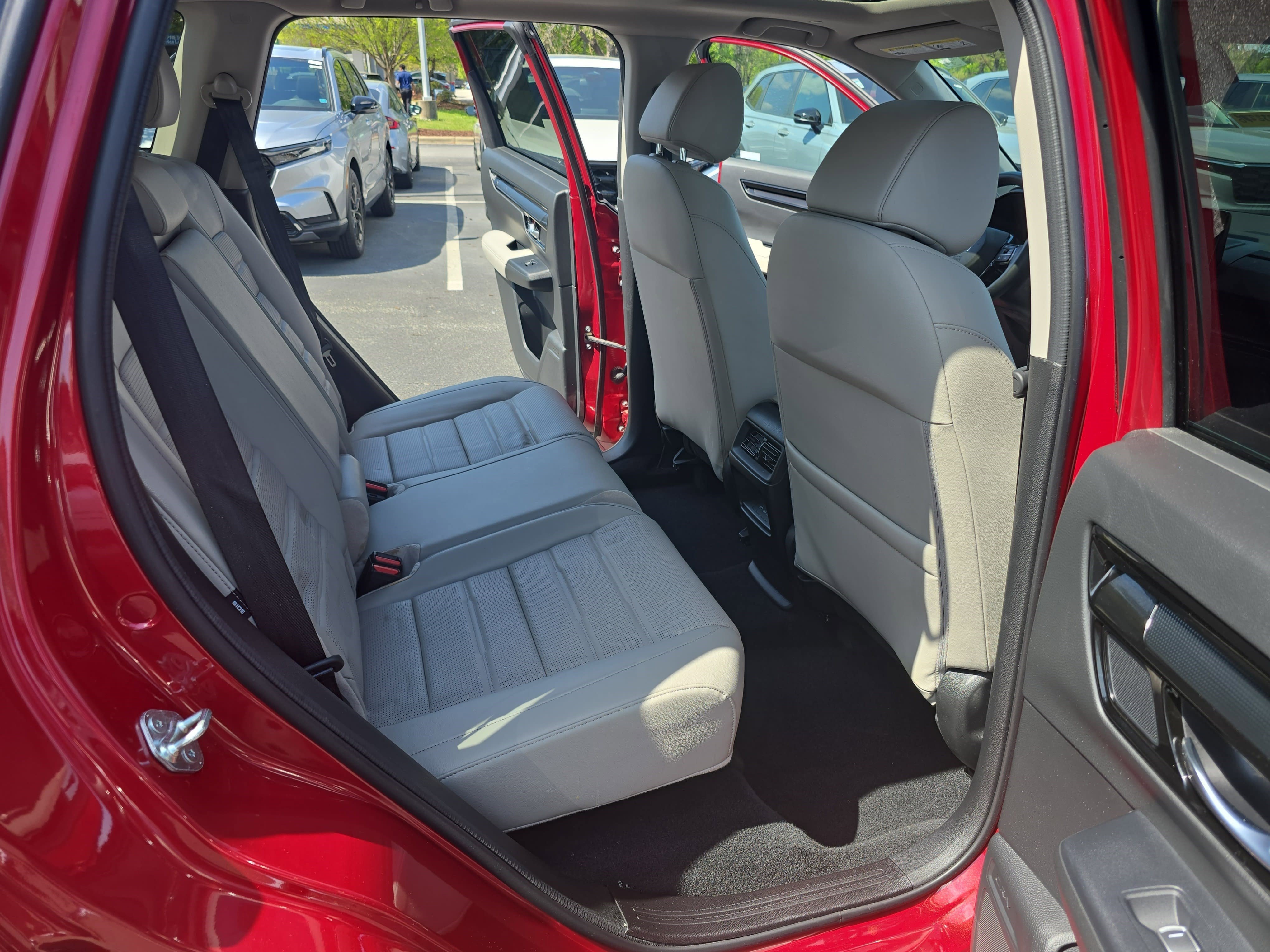 Used 2024 Honda CR-V EX-L image 11