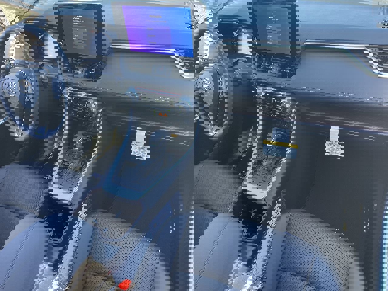 New 2025 Toyota RAV4 Limited image 25