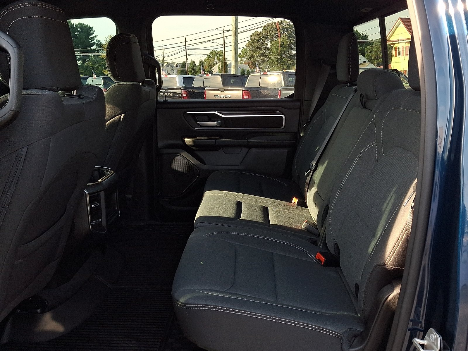 Used 2024 RAM 1500 Big Horn AWD/4WD image 10