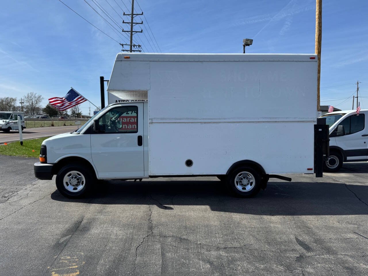 Used 2007 Chevrolet Express 3500 RWD image 1