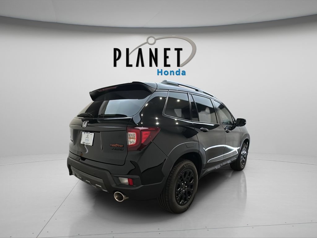 Certified 2023 Honda Passport TrailSport image 7