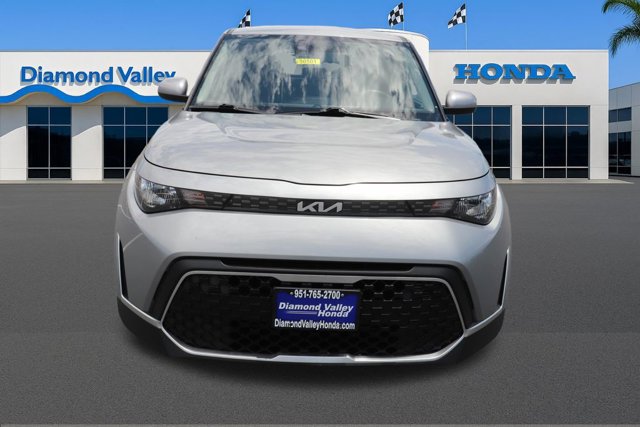 Used 2023 Kia Soul LX w/ Option Group 015 FWD image 2