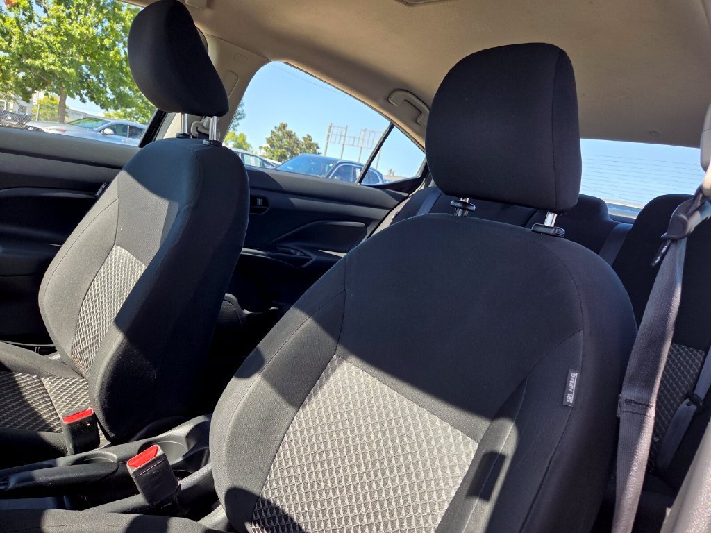 Used 2022 Nissan Versa S w/ Electronics Package FWD image 11