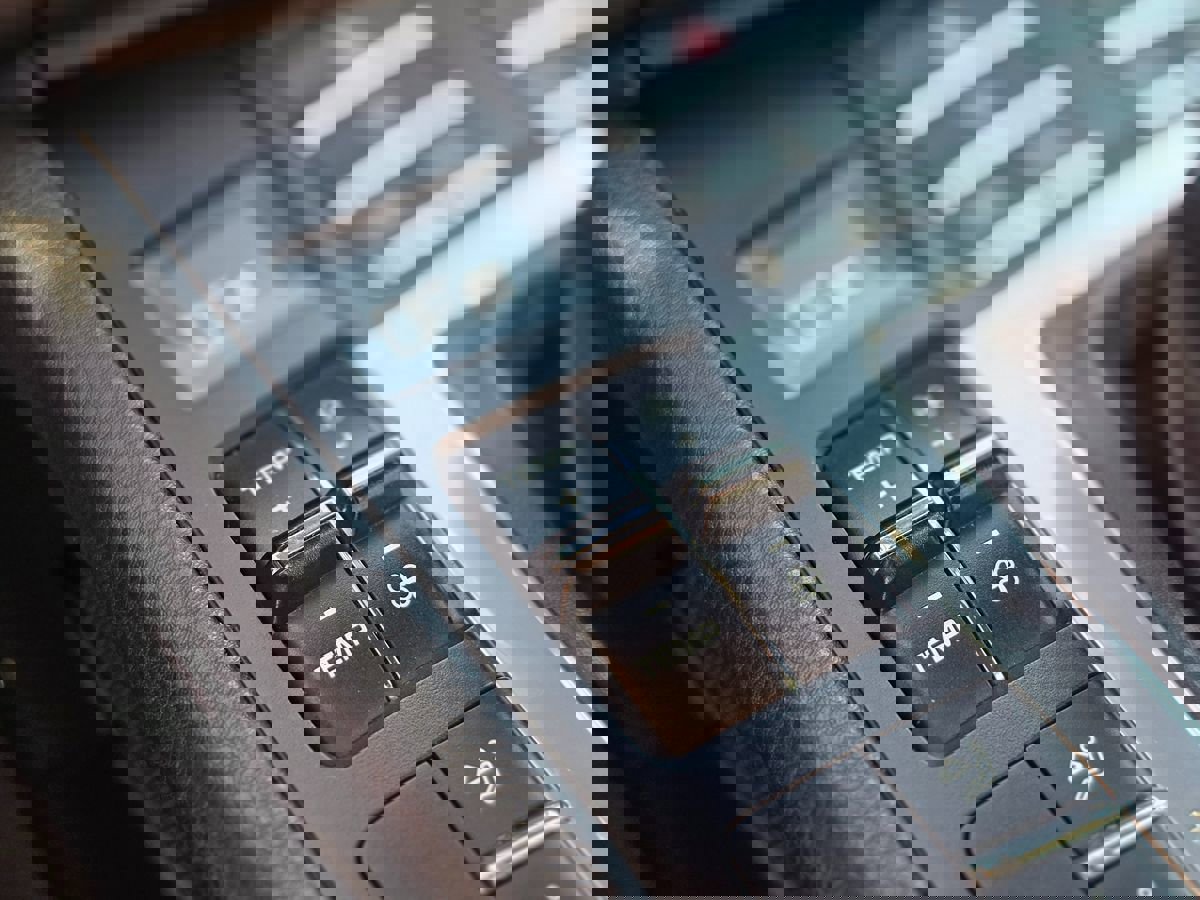 Used 2016 Porsche Macan S image 34