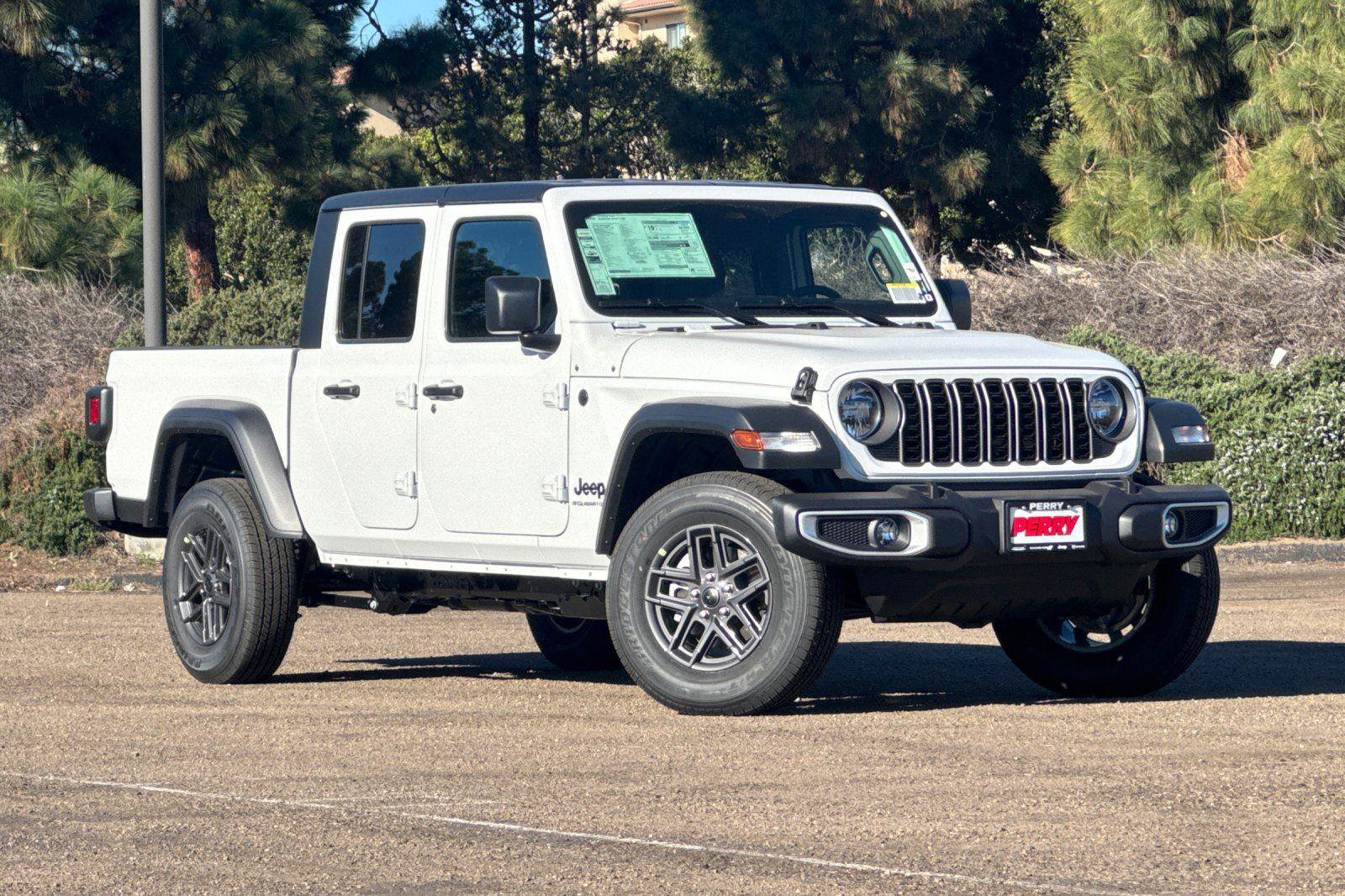 New 2026 Jeep Gladiator Sport