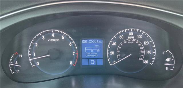Used 2013 Hyundai Genesis 3.8 w/ Premium Pkg RWD image 14