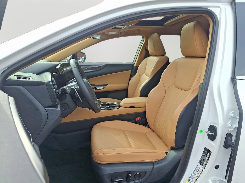 Used 2025 Lexus NX 350 AWD w/ Premium Package image 14