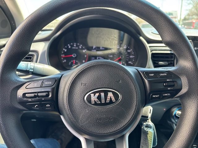 Used 2019 Kia Rio S FWD image 17