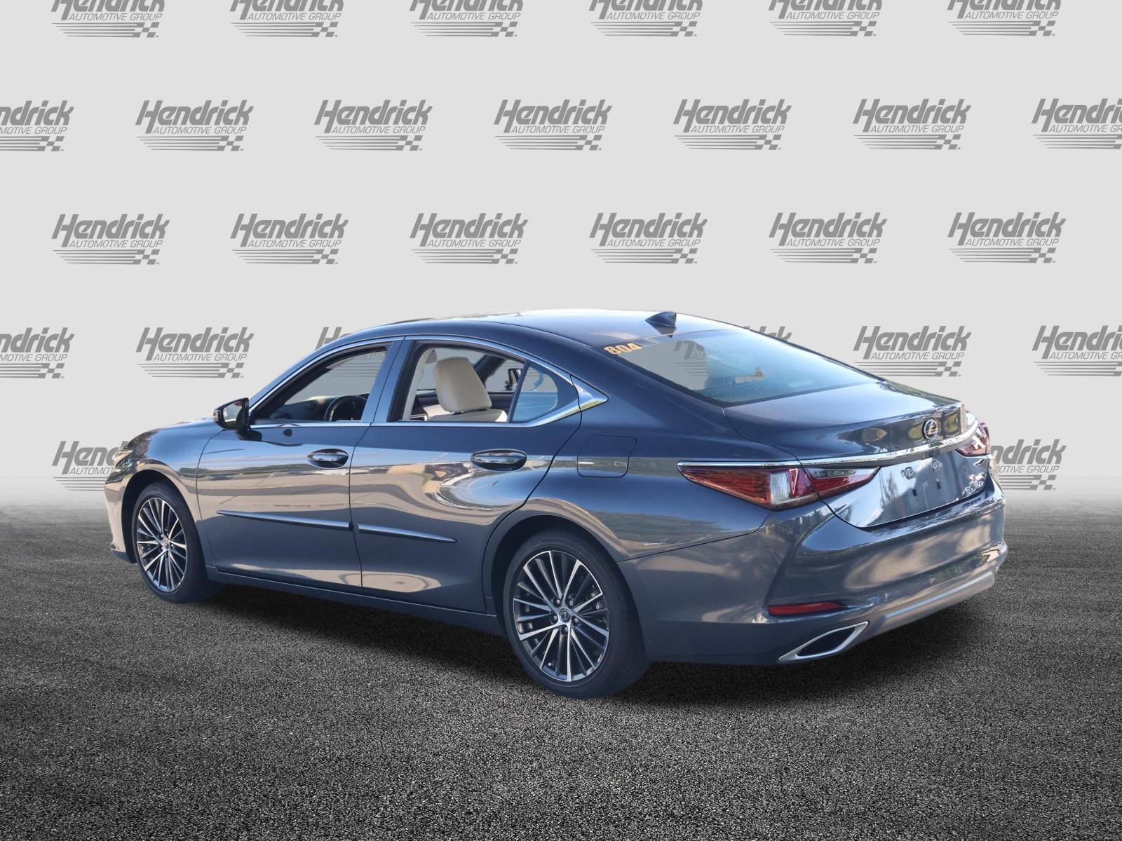 Used 2025 Lexus ES 350 w/ Premium Package FWD image 7