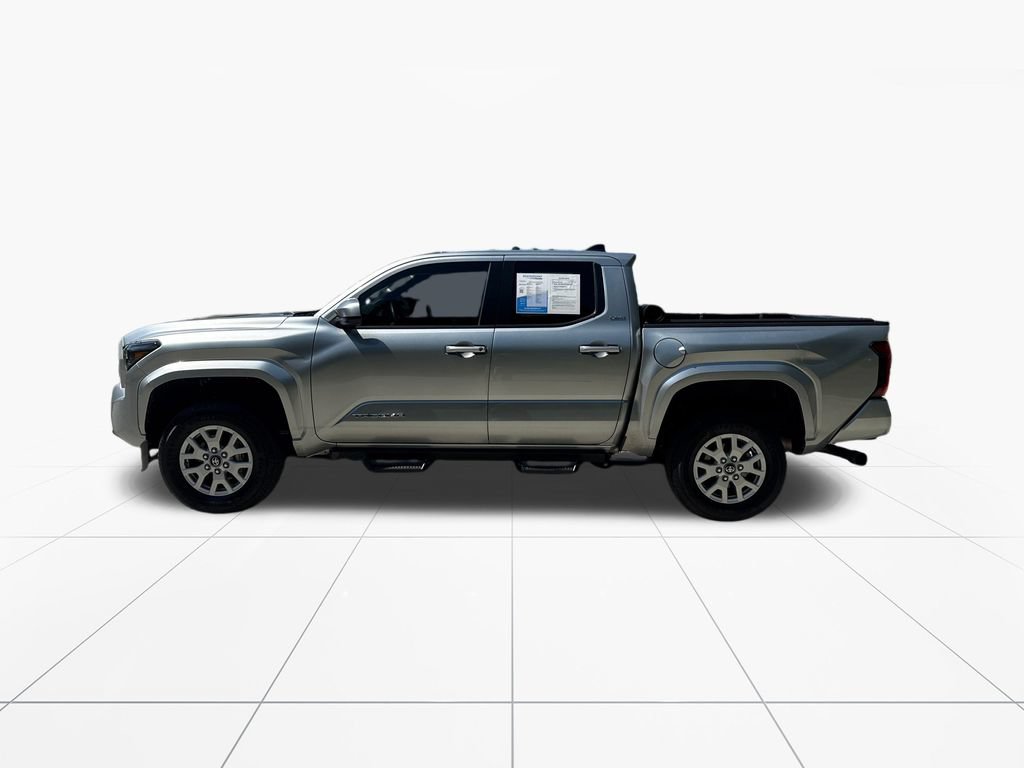 Used 2024 Toyota Tacoma SR5 w/ SR5 Upgrade Package RWD image 4